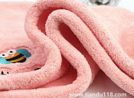 頭罩型干發(fā)帽怎么戴(家里有吹風機還有必要買干發(fā)帽嗎)(圖3) 頭罩型干發(fā)帽怎么戴 3