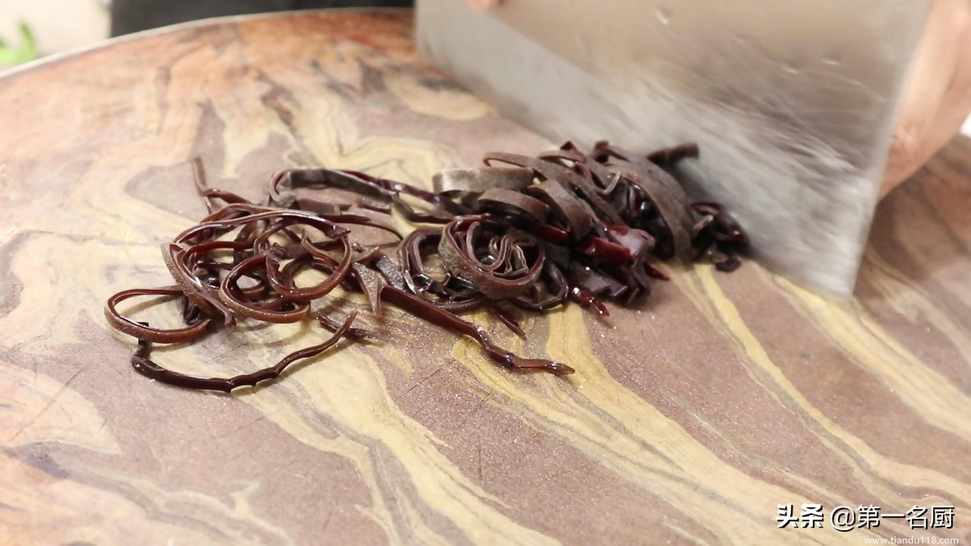 魚(yú)香肉絲的做法（魚(yú)香肉絲怎么做）(圖6)