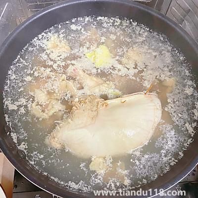 豬肚雞的做法（豬肚雞怎么做）(圖5)