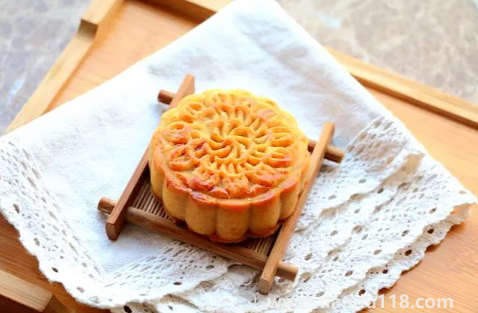 月餅可以用空氣炸鍋做嗎（月餅一般是什么材料做的）