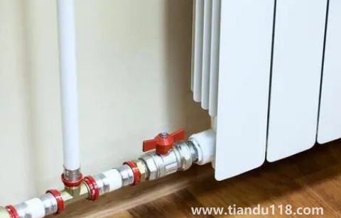 集中供暖用的是不是暖氣片2