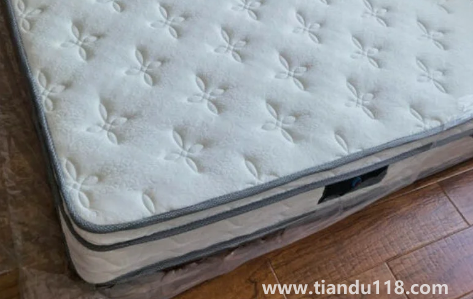 壓縮卷包床墊好不好（壓縮卷包床墊對(duì)材質(zhì)的要求高嗎）