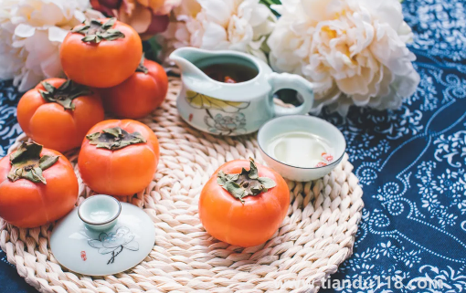 柿子和螃蟹一起吃會(huì)中毒嗎2