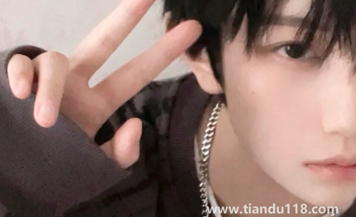 上班時間找你聊天的男生下班休息不聊3