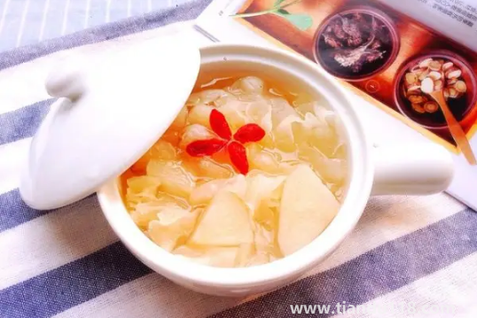 雪梨燉什么清火去火效果好(燉雪梨要去皮去核嗎)(圖3) 雪梨燉什么清火去火效果好3