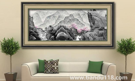 中式客廳沙發(fā)背景墻掛牡丹可以嗎(中式客廳沙發(fā)背景畫(huà)有什么講究)(圖3) 中式客廳沙發(fā)背景墻掛牡丹可以嗎3