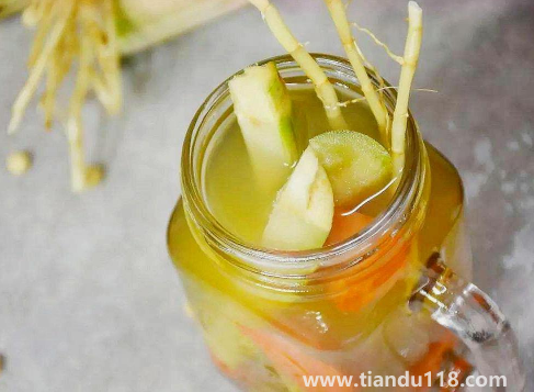 甘蔗和冰糖一起煮水的功效與作用3