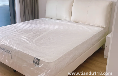 床墊氣味太重晾了一個星期可以睡了嗎(新買的床墊有股味道是正常的嗎)(圖3) 床墊氣味太重晾了一個星期可以睡了嗎3