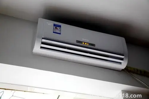 秋天室內(nèi)空調(diào)調(diào)制冷還是制熱3