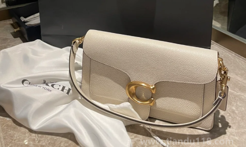 蔻馳美國代購幾百塊可信嗎（coach美國代購一千多靠譜嗎）