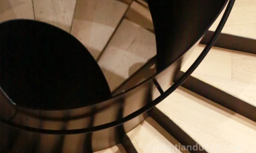 武漢琴臺(tái)美術(shù)館有停車(chē)場(chǎng)嗎多少錢(qián)（武漢琴臺(tái)美術(shù)館看展攻略）